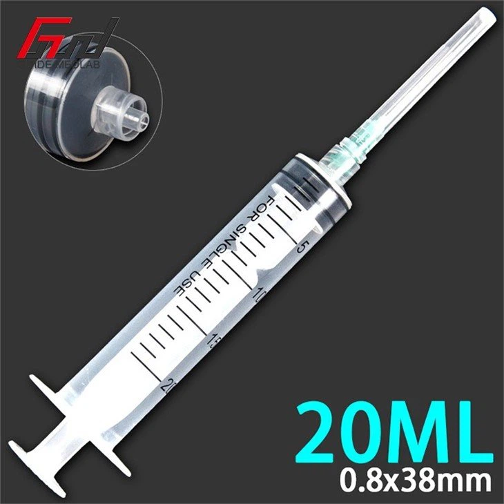 4 small syringe without needle